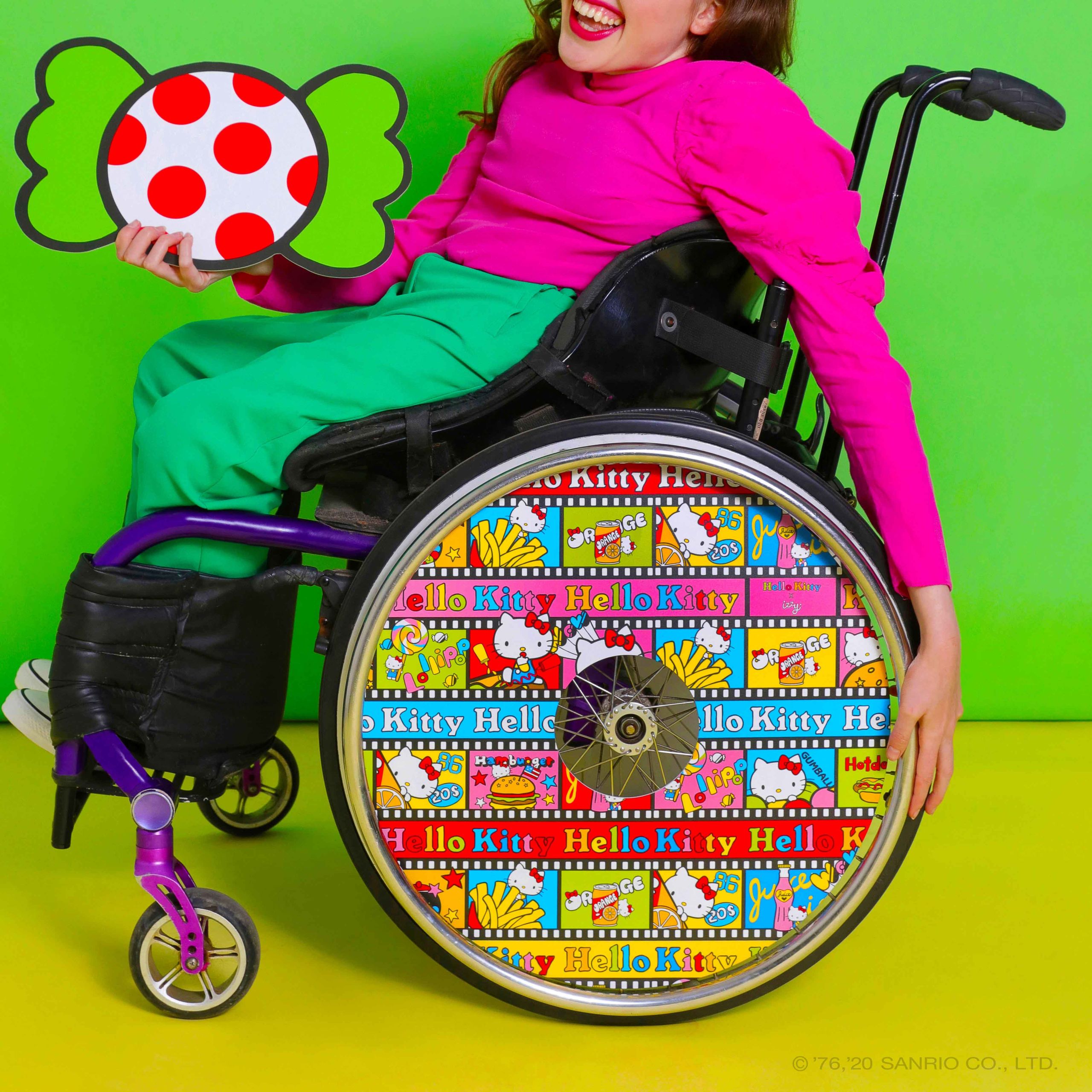 Izzy Wheels: 54 Colorful Wheelchair Accessories Created By Two Sisters